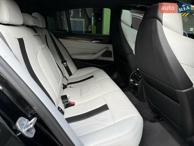 Чорний БМВ М5, об'ємом двигуна 4.4 л та пробігом 62 тис. км за 73000 $, фото 18 на Automoto.ua