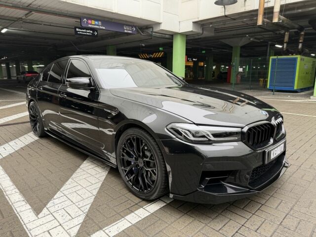 Черный БМВ М5, объемом двигателя 4.4 л и пробегом 63 тыс. км за 75000 $, фото 2 на Automoto.ua