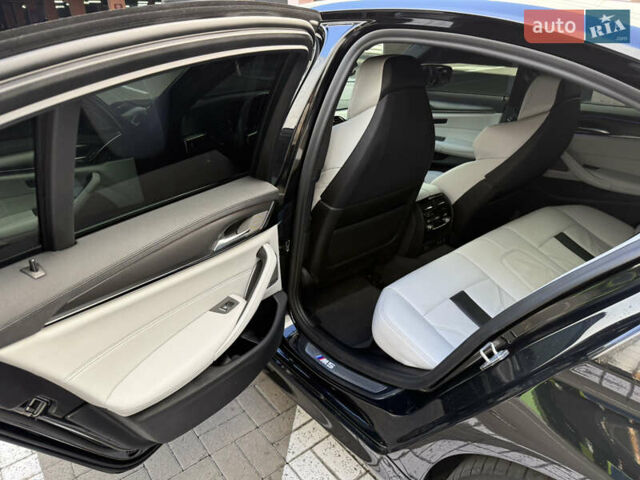 Чорний БМВ М5, об'ємом двигуна 4.4 л та пробігом 62 тис. км за 73000 $, фото 15 на Automoto.ua
