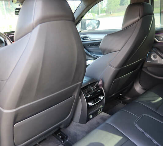 Чорний БМВ М5, об'ємом двигуна 4.39 л та пробігом 32 тис. км за 107000 $, фото 53 на Automoto.ua