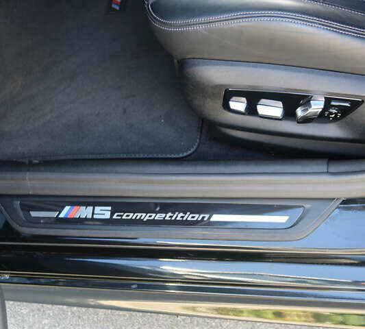 Чорний БМВ М5, об'ємом двигуна 4.39 л та пробігом 32 тис. км за 107000 $, фото 39 на Automoto.ua