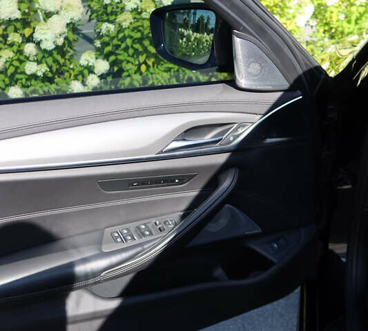 Чорний БМВ М5, об'ємом двигуна 4.39 л та пробігом 32 тис. км за 107000 $, фото 40 на Automoto.ua