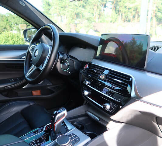 Чорний БМВ М5, об'ємом двигуна 4.39 л та пробігом 32 тис. км за 107000 $, фото 35 на Automoto.ua