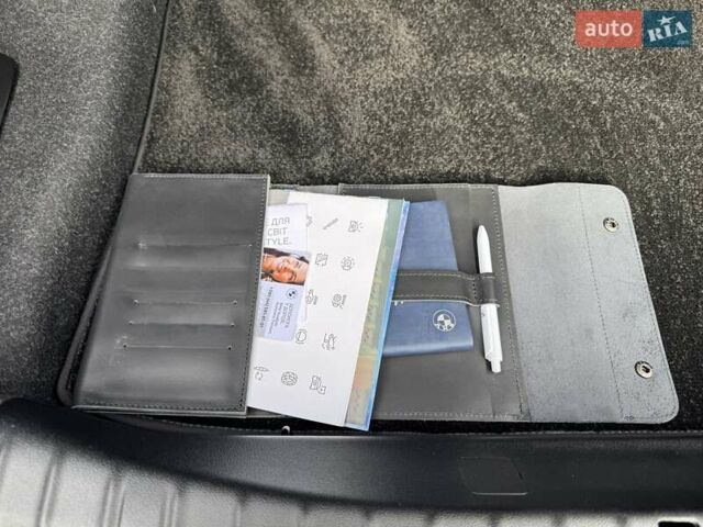 Черный БМВ М5, объемом двигателя 4.39 л и пробегом 13 тыс. км за 110000 $, фото 36 на Automoto.ua