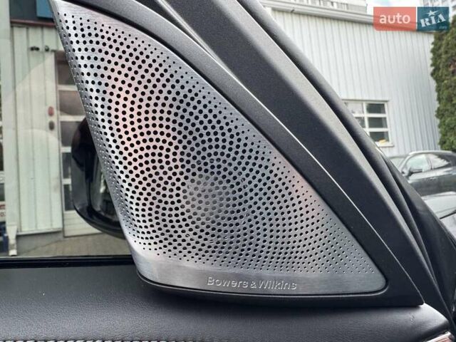 Черный БМВ М5, объемом двигателя 4.39 л и пробегом 13 тыс. км за 110000 $, фото 16 на Automoto.ua