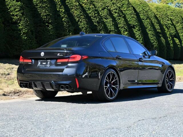 Черный БМВ М5, объемом двигателя 4.4 л и пробегом 25 тыс. км за 50000 $, фото 4 на Automoto.ua