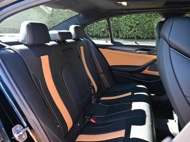 Черный БМВ М5, объемом двигателя 4.4 л и пробегом 25 тыс. км за 50000 $, фото 14 на Automoto.ua