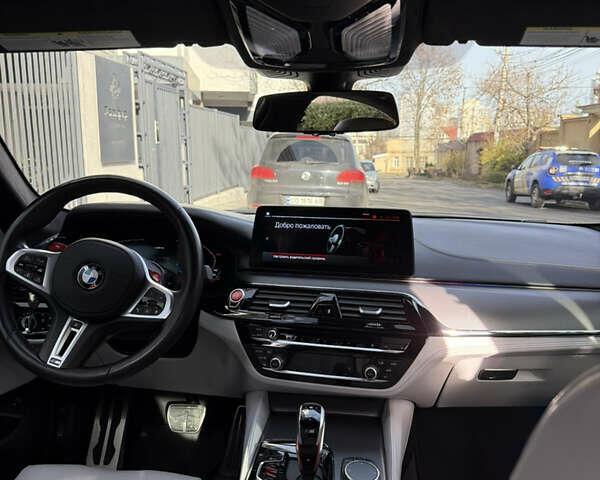 Фиолетовый БМВ М5, объемом двигателя 4.39 л и пробегом 31 тыс. км за 113000 $, фото 22 на Automoto.ua