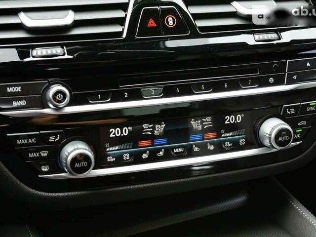 БМВ М5, об'ємом двигуна 4.4 л та пробігом 60 тис. км за 79999 $, фото 25 на Automoto.ua