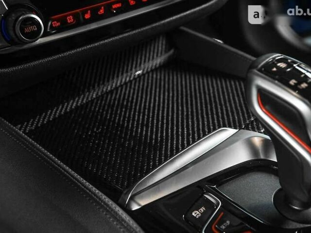 БМВ М5, объемом двигателя 4.4 л и пробегом 15 тыс. км за 124000 $, фото 27 на Automoto.ua