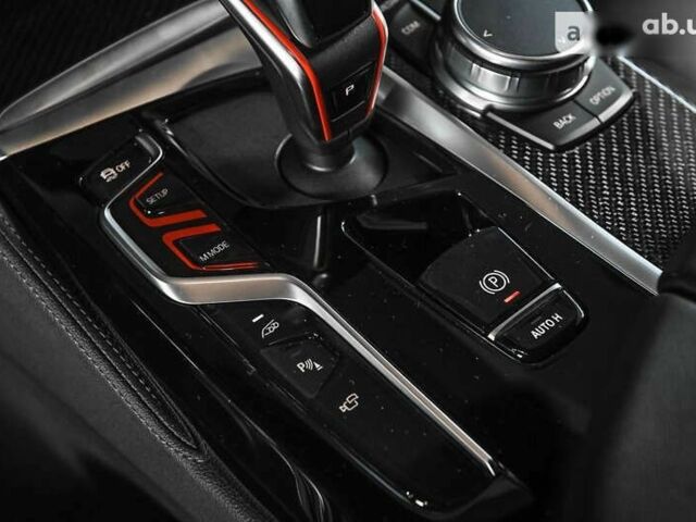 БМВ М5, объемом двигателя 4.4 л и пробегом 15 тыс. км за 124000 $, фото 28 на Automoto.ua