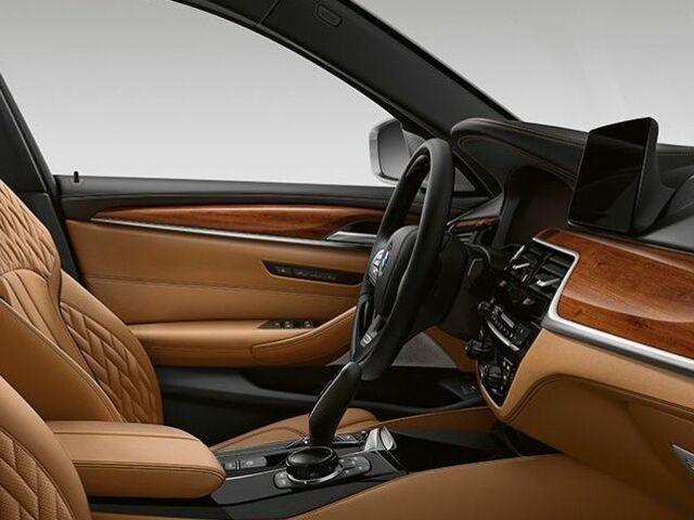 БМВ М5, объемом двигателя 4.4 л и пробегом 1 тыс. км за 154128 $, фото 17 на Automoto.ua