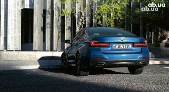 БМВ М5, объемом двигателя 4.4 л и пробегом 1 тыс. км за 154128 $, фото 12 на Automoto.ua