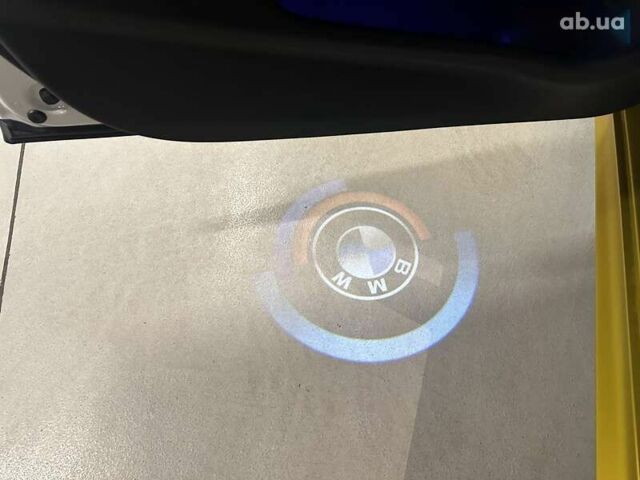 БМВ М5, объемом двигателя 4.4 л и пробегом 42 тыс. км за 62999 $, фото 12 на Automoto.ua