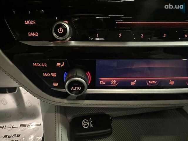 БМВ М5, объемом двигателя 4.4 л и пробегом 42 тыс. км за 62999 $, фото 14 на Automoto.ua