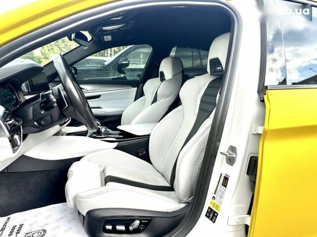 БМВ М5, объемом двигателя 4.4 л и пробегом 42 тыс. км за 62999 $, фото 26 на Automoto.ua