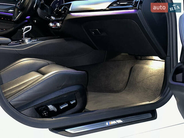 БМВ М5, объемом двигателя 4.4 л и пробегом 40 тыс. км за 88500 $, фото 17 на Automoto.ua