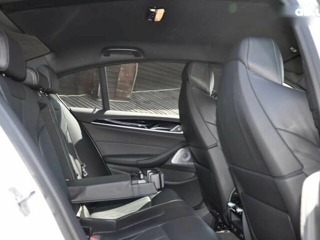 БМВ М5, объемом двигателя 4.4 л и пробегом 53 тыс. км за 96000 $, фото 29 на Automoto.ua