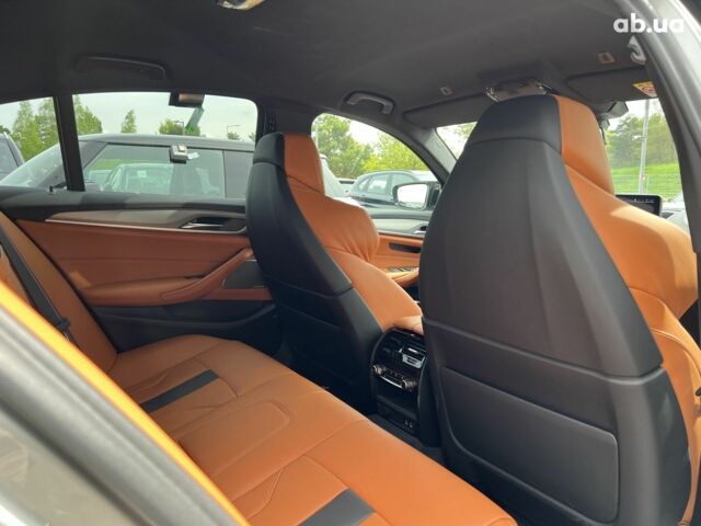БМВ М5, объемом двигателя 4.4 л и пробегом 12 тыс. км за 122156 $, фото 69 на Automoto.ua