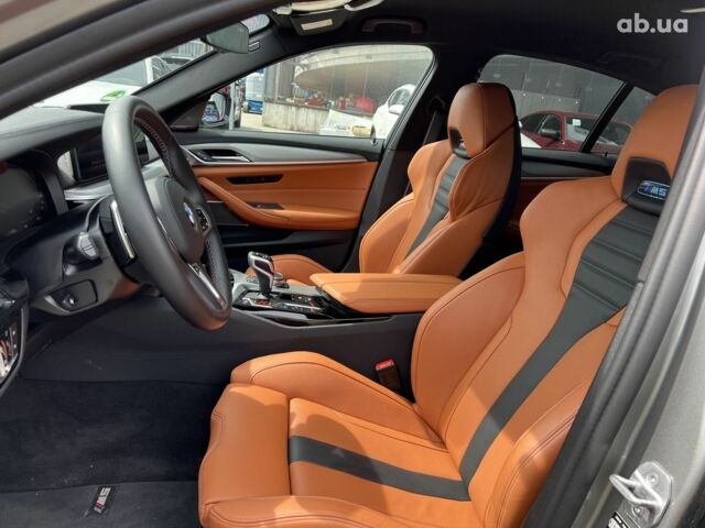 БМВ М5, объемом двигателя 4.4 л и пробегом 12 тыс. км за 122156 $, фото 16 на Automoto.ua