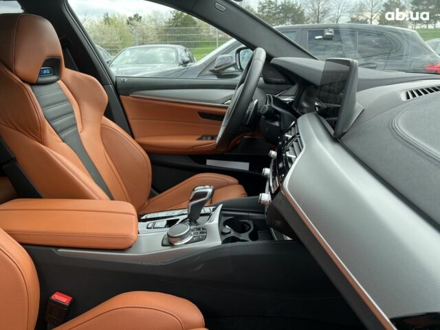 БМВ М5, объемом двигателя 4.4 л и пробегом 12 тыс. км за 122156 $, фото 53 на Automoto.ua