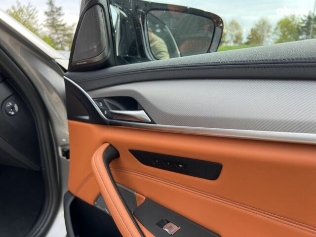 БМВ М5, объемом двигателя 4.4 л и пробегом 12 тыс. км за 122156 $, фото 58 на Automoto.ua