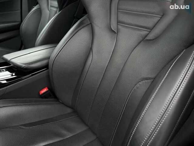 БМВ М5, объемом двигателя 4.4 л и пробегом 53 тыс. км за 96500 $, фото 25 на Automoto.ua