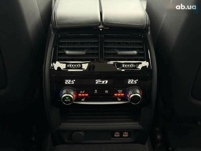 БМВ М5, об'ємом двигуна 4.4 л та пробігом 53 тис. км за 96500 $, фото 28 на Automoto.ua