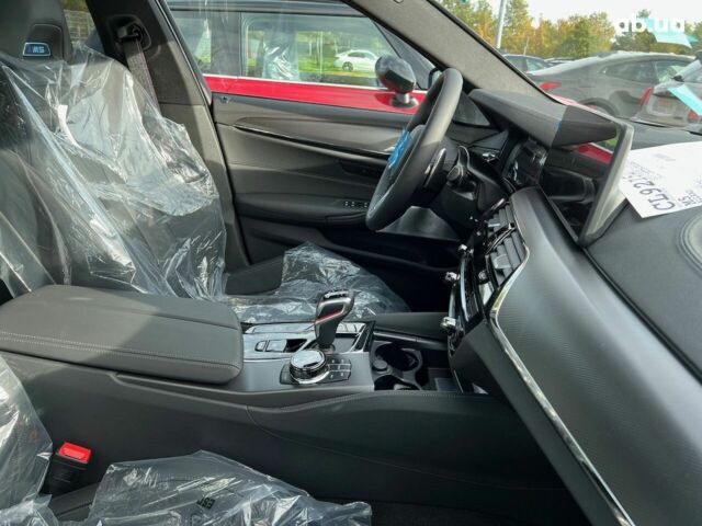 БМВ М5, объемом двигателя 4.4 л и пробегом 0 тыс. км за 146609 $, фото 36 на Automoto.ua