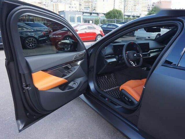 БМВ М5, объемом двигателя 0 л и пробегом 1 тыс. км за 209500 $, фото 19 на Automoto.ua