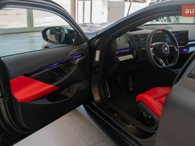 БМВ М5, объемом двигателя 4.4 л и пробегом 0 тыс. км за 183812 $, фото 6 на Automoto.ua