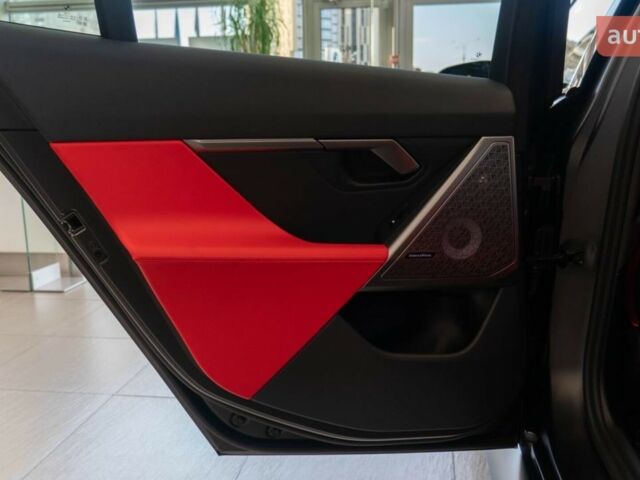 БМВ М5, объемом двигателя 4.4 л и пробегом 0 тыс. км за 183812 $, фото 25 на Automoto.ua