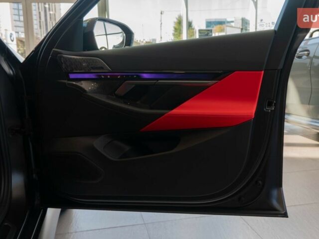 БМВ М5, объемом двигателя 4.4 л и пробегом 0 тыс. км за 183812 $, фото 16 на Automoto.ua