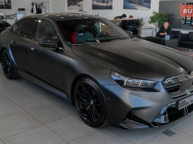 БМВ М5, объемом двигателя 4.4 л и пробегом 0 тыс. км за 183812 $, фото 2 на Automoto.ua