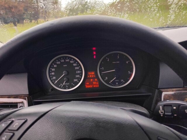 Сірий БМВ М5, об'ємом двигуна 3 л та пробігом 340 тис. км за 6000 $, фото 9 на Automoto.ua