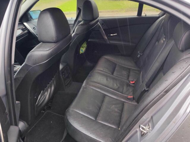 Сірий БМВ М5, об'ємом двигуна 3 л та пробігом 340 тис. км за 6000 $, фото 8 на Automoto.ua