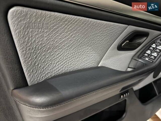 Серый БМВ М5, объемом двигателя 4.94 л и пробегом 169 тыс. км за 99900 $, фото 55 на Automoto.ua