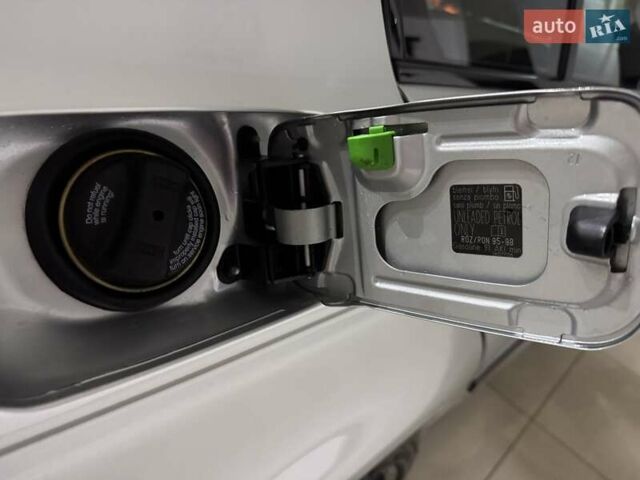 Серый БМВ М5, объемом двигателя 4.94 л и пробегом 169 тыс. км за 99900 $, фото 49 на Automoto.ua