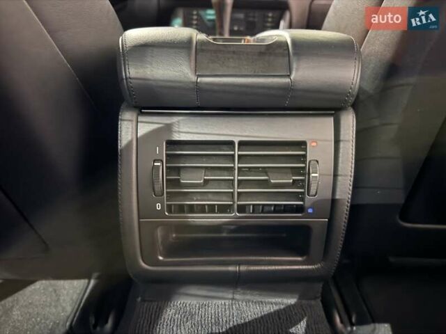 Серый БМВ М5, объемом двигателя 4.94 л и пробегом 169 тыс. км за 99900 $, фото 98 на Automoto.ua