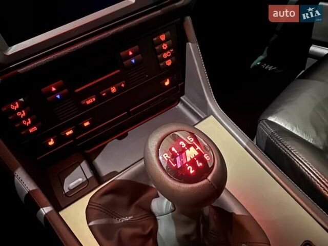 Серый БМВ М5, объемом двигателя 4.94 л и пробегом 169 тыс. км за 99900 $, фото 75 на Automoto.ua