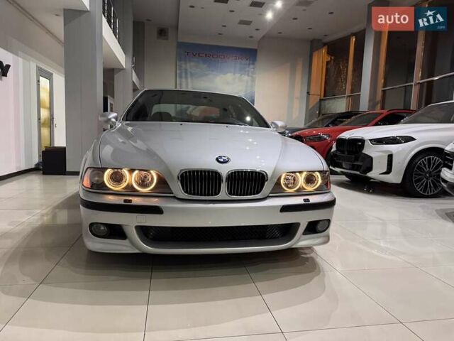 Серый БМВ М5, объемом двигателя 4.94 л и пробегом 169 тыс. км за 99900 $, фото 21 на Automoto.ua