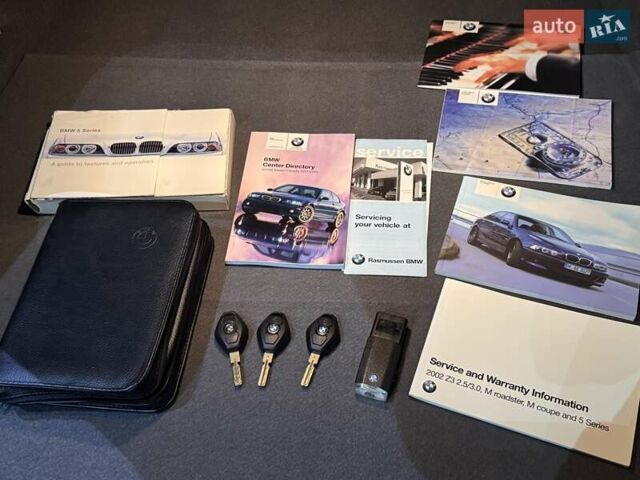 Серый БМВ М5, объемом двигателя 4.94 л и пробегом 169 тыс. км за 99900 $, фото 91 на Automoto.ua