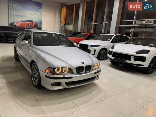 Серый БМВ М5, объемом двигателя 4.94 л и пробегом 169 тыс. км за 99900 $, фото 12 на Automoto.ua