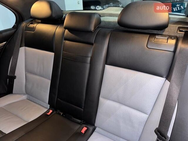 Серый БМВ М5, объемом двигателя 4.94 л и пробегом 169 тыс. км за 99900 $, фото 88 на Automoto.ua