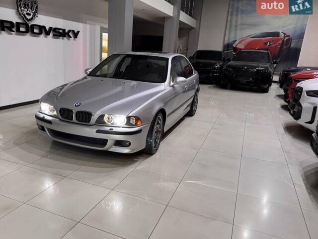 Серый БМВ М5, объемом двигателя 4.94 л и пробегом 169 тыс. км за 99900 $, фото 29 на Automoto.ua