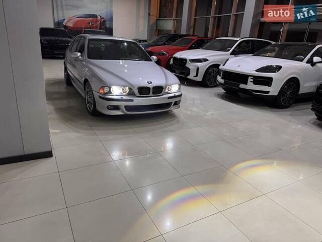 Серый БМВ М5, объемом двигателя 4.94 л и пробегом 169 тыс. км за 99900 $, фото 11 на Automoto.ua