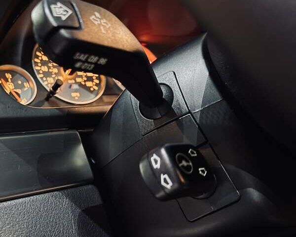 Серый БМВ М5, объемом двигателя 4.94 л и пробегом 169 тыс. км за 99900 $, фото 68 на Automoto.ua