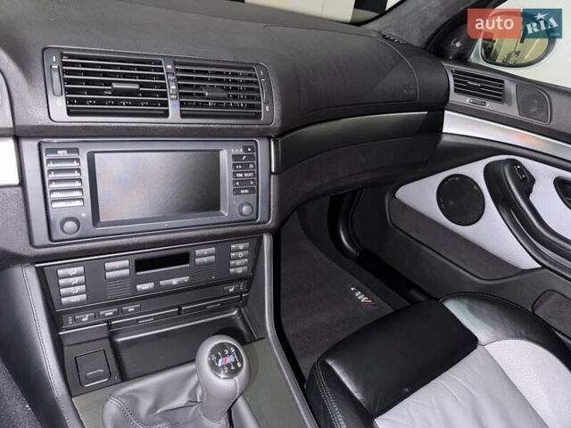 Серый БМВ М5, объемом двигателя 4.94 л и пробегом 169 тыс. км за 99900 $, фото 70 на Automoto.ua