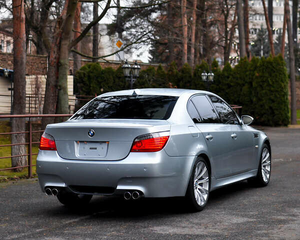 Серый БМВ М5, объемом двигателя 5 л и пробегом 176 тыс. км за 65000 $, фото 5 на Automoto.ua