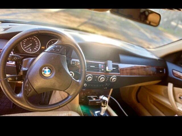 Серый БМВ М5, объемом двигателя 3 л и пробегом 320 тыс. км за 10300 $, фото 5 на Automoto.ua